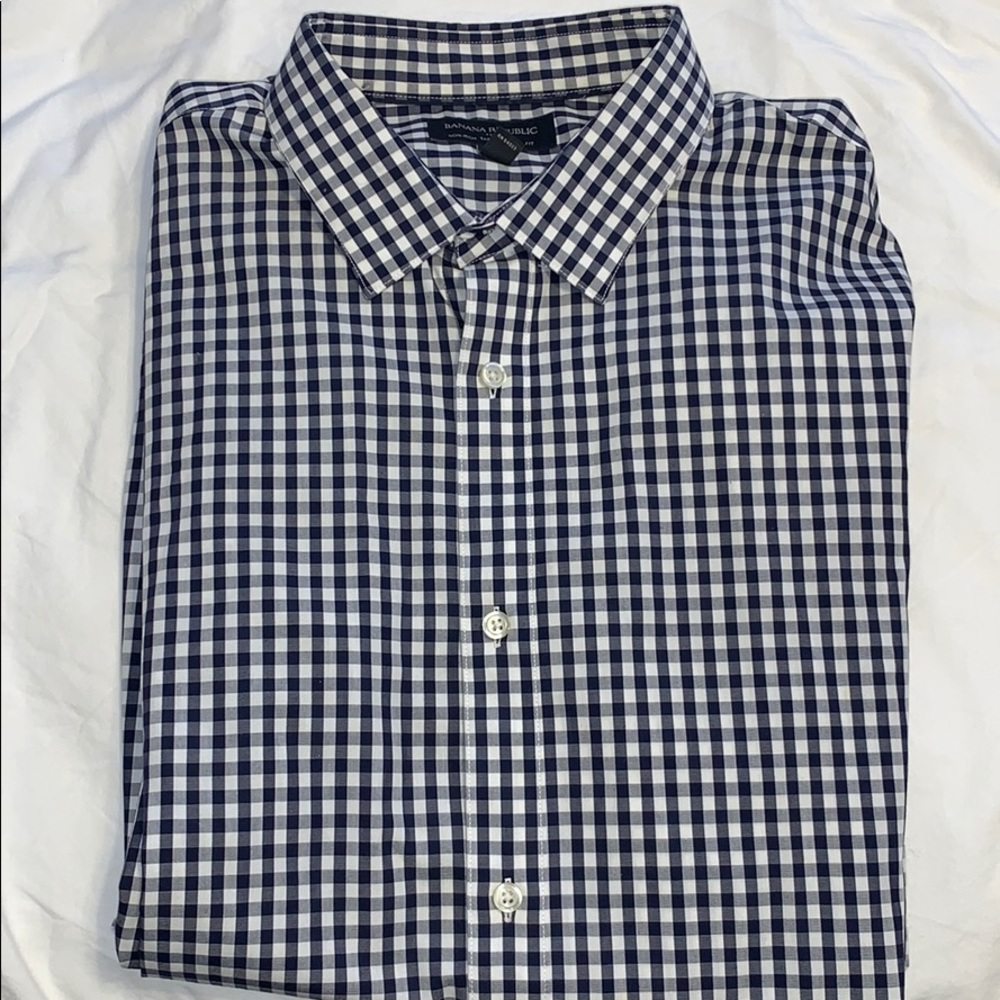 BR Men’s dress button down